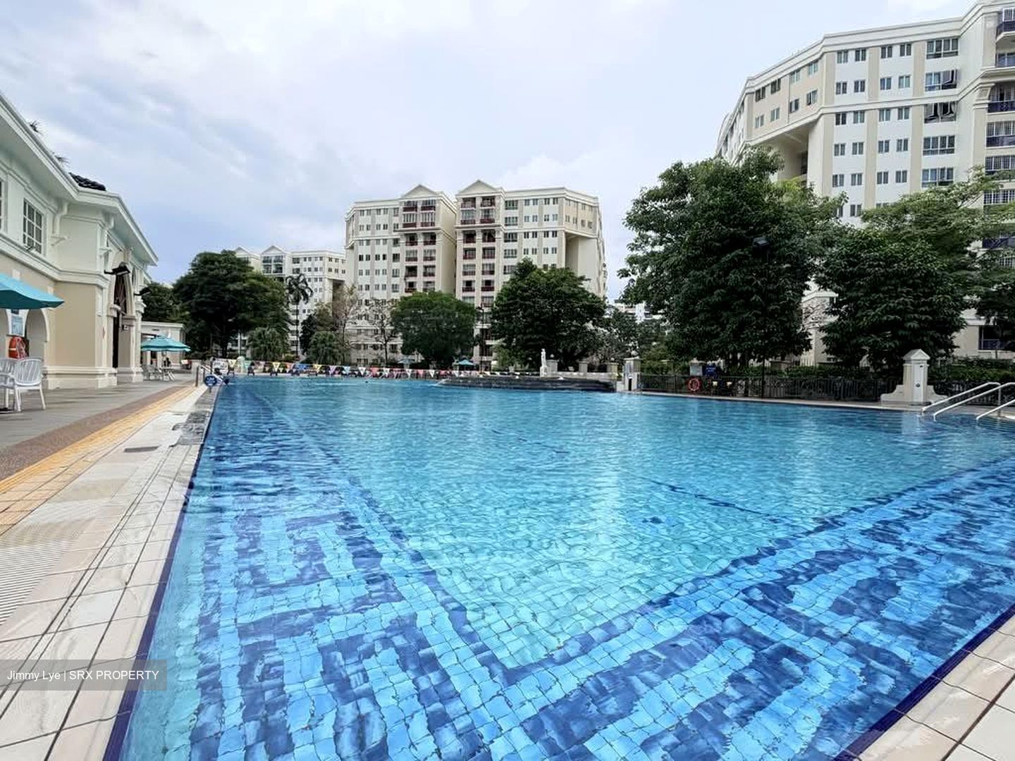 Melville Park (D18), Condominium #535230481